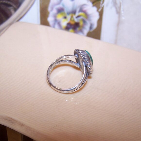 Native American Sterling Silver Turquoise Ring - Size 3.75 - Picture 9 of 10